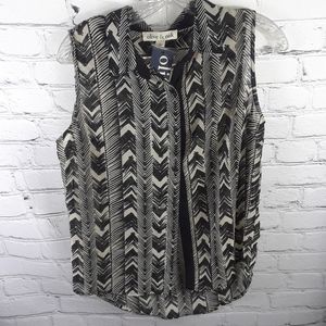 Olive & oak sleeveless blouse